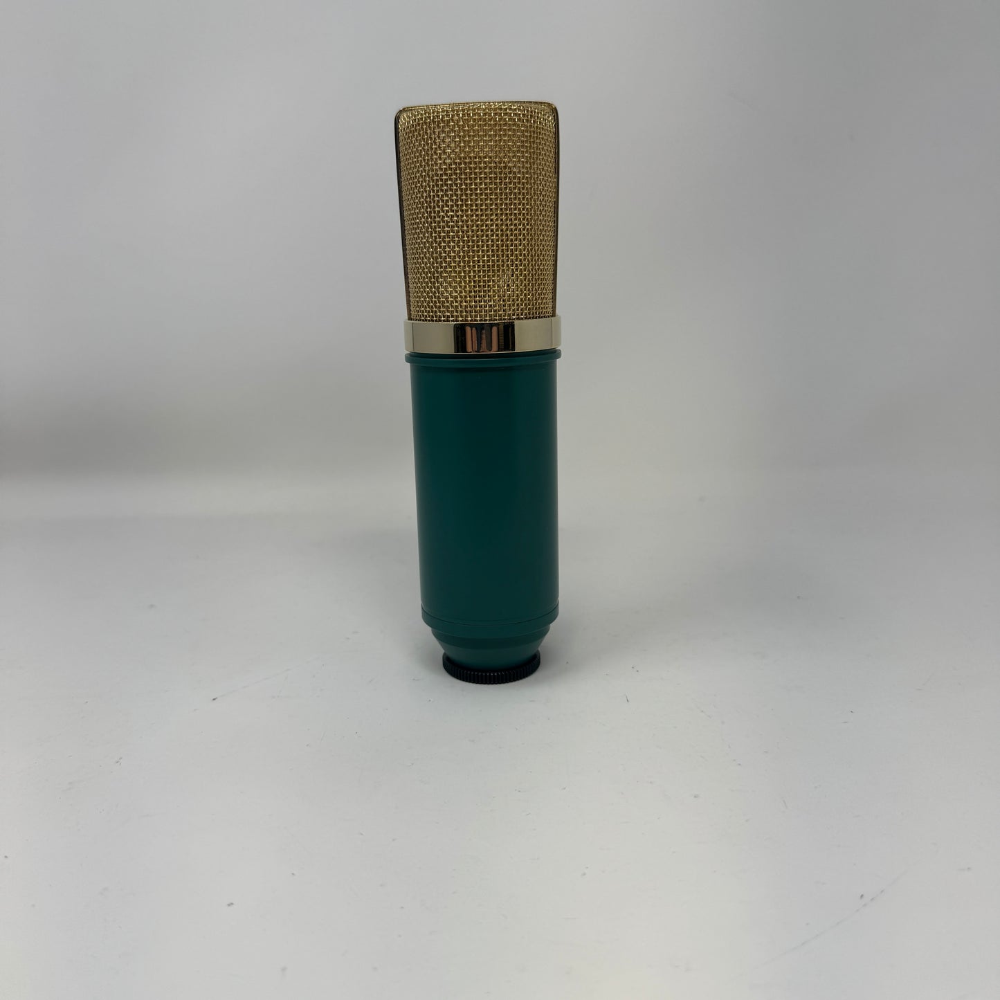 MXL V67G 30 Hz - 20kHz Condenser Studio Microphone