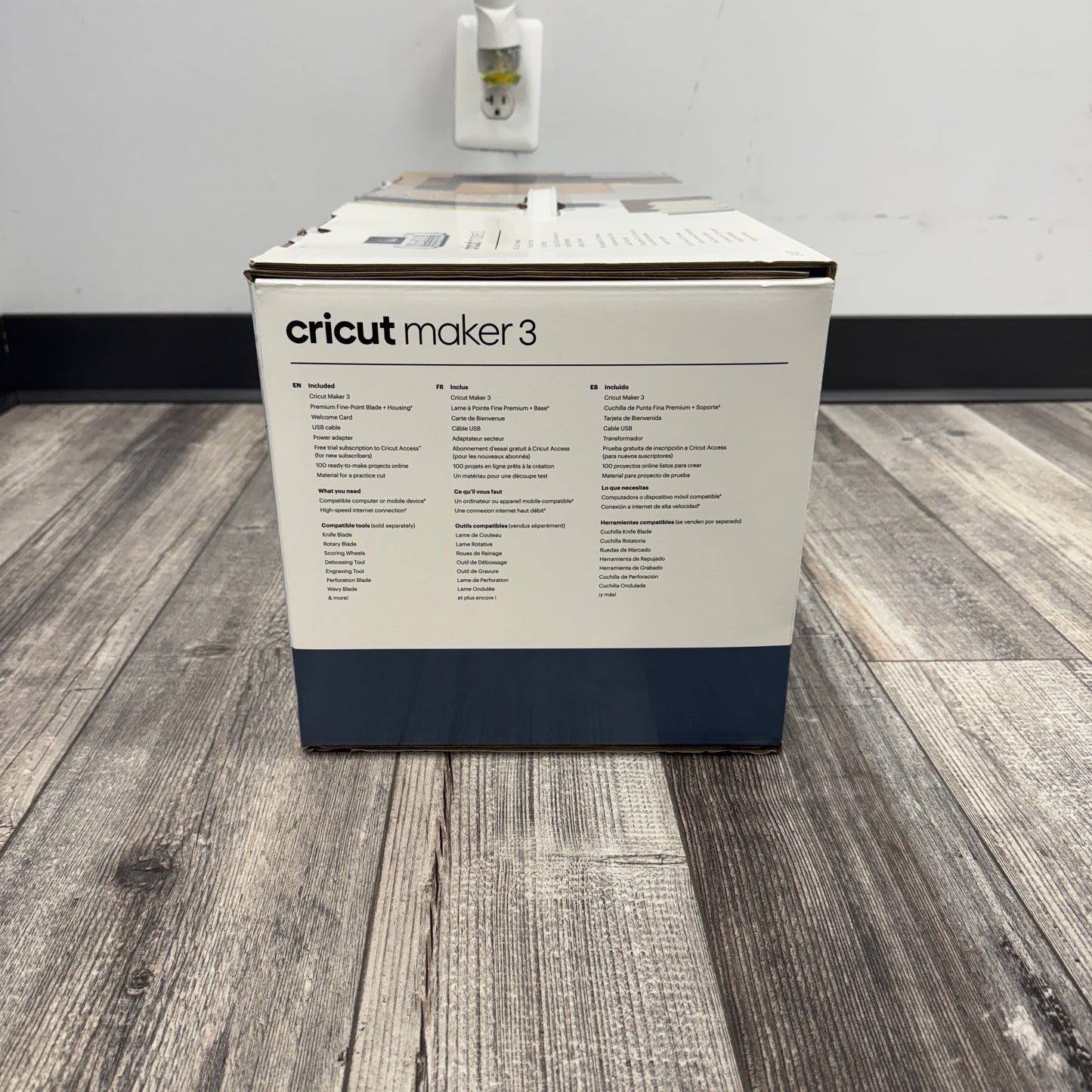 New Cricut Maker 3 Cutting Machine 2008334