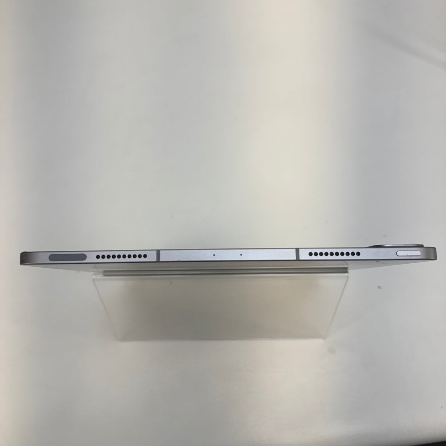 Unlocked Apple iPad Pro 12.9" 6th Gen 256GB Space Gray MP603LL/A