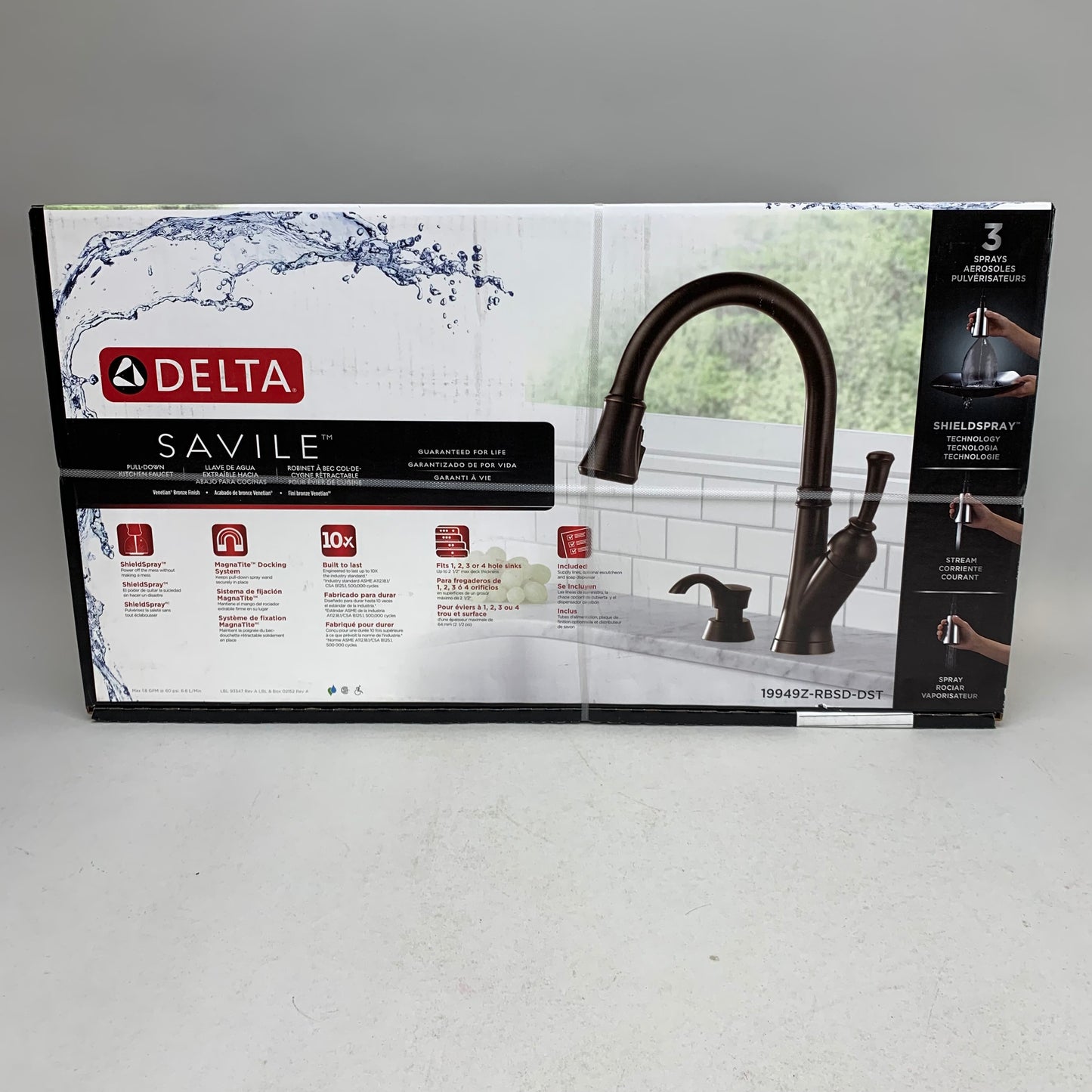 New Delta Savile Pull-Down Kitchen Faucet 19949Z-RBSD-DST