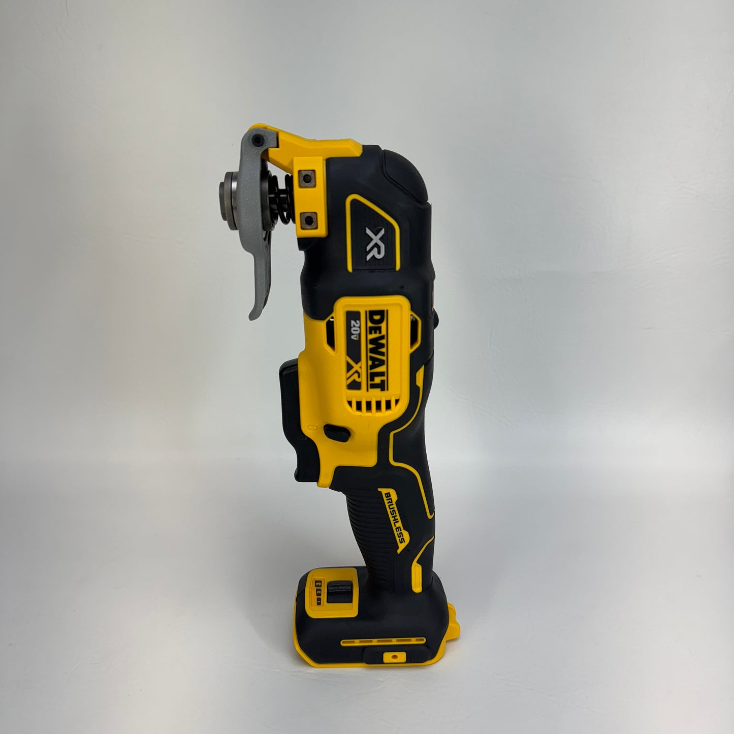 DeWalt DEWALT DCS356C1 20V MAX Cordless Oscillating Multi-Tool XR