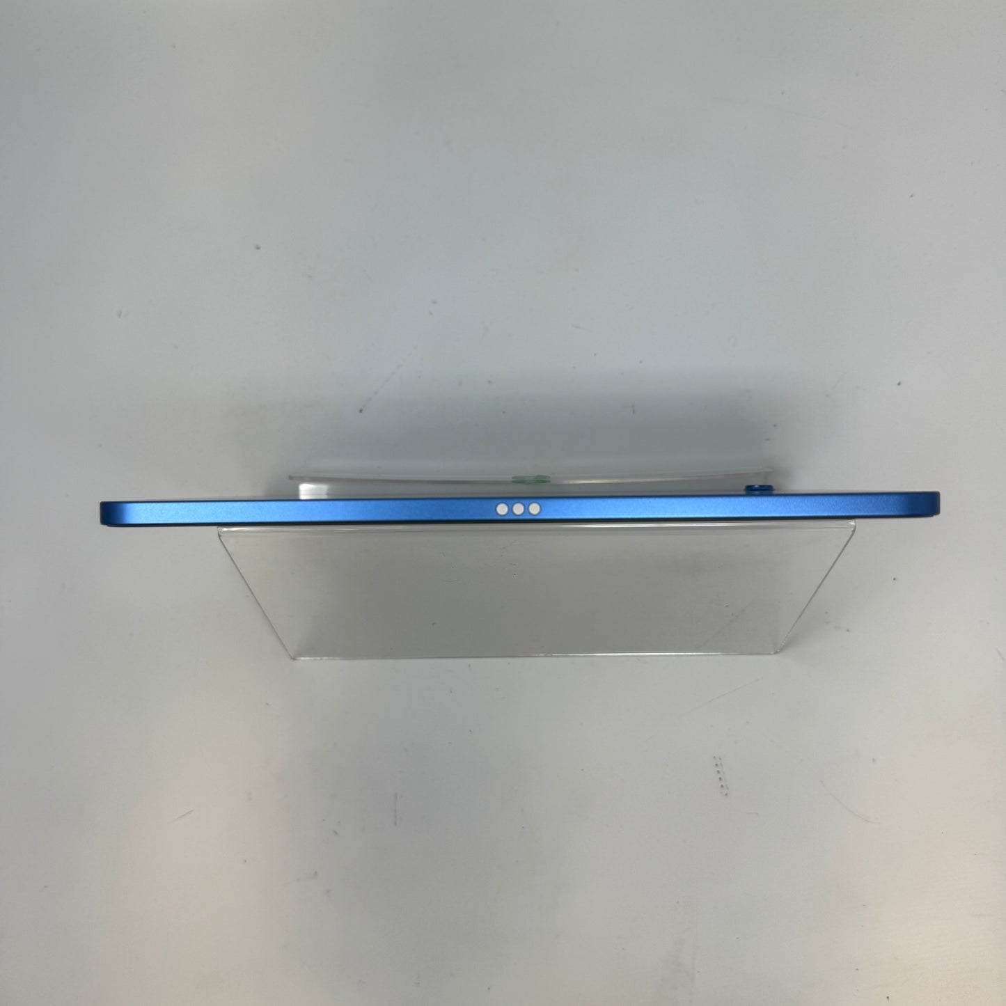 WiFi Only Apple iPad 11" (A16) 128GB Blue MD4A4LL/A