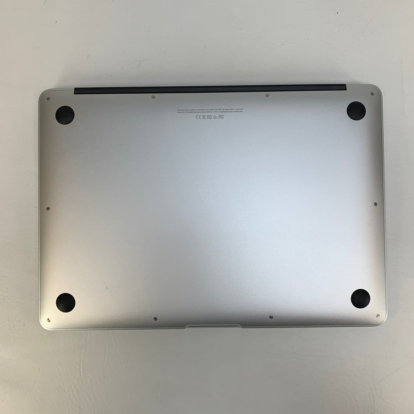 2017 Apple MacBook Air 13.3" i5 1.8GHz 8GB RAM 128GB SSD Silver A1466