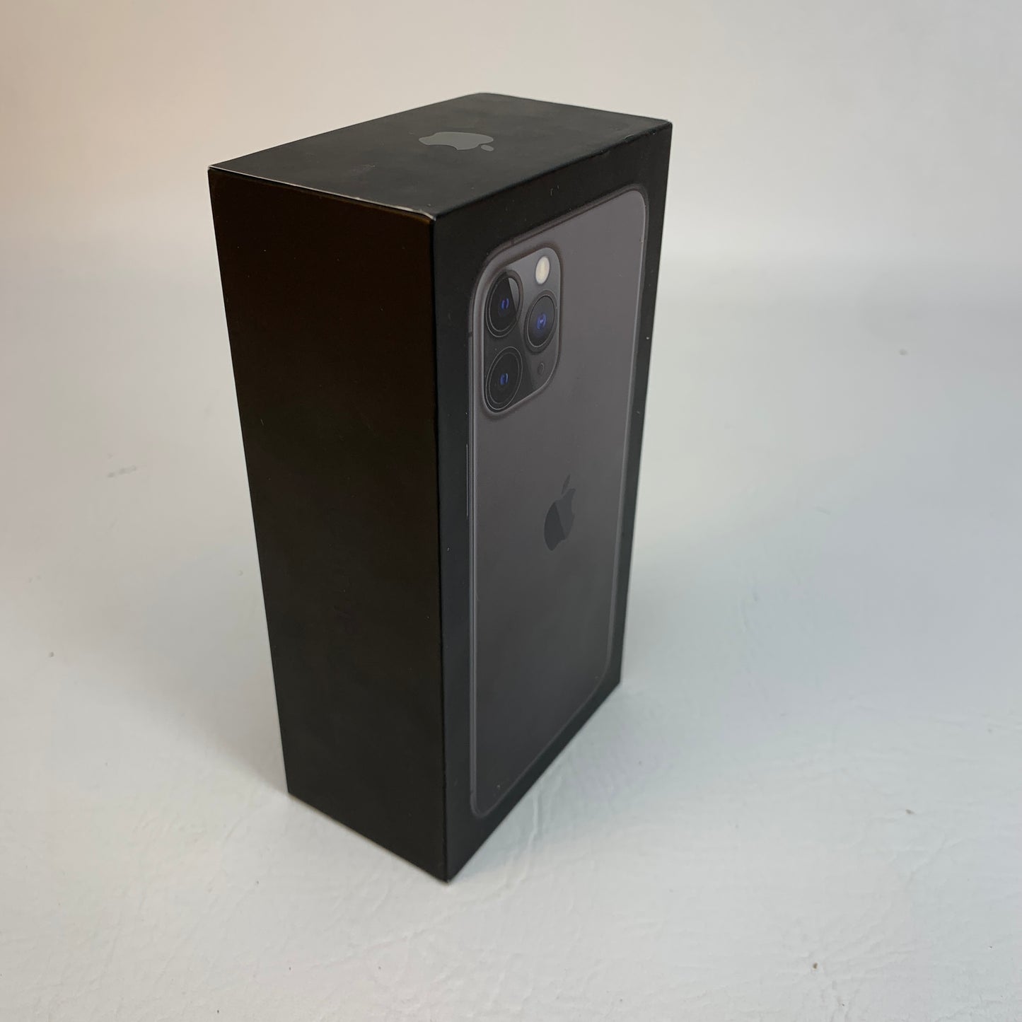 Unlocked Apple iPhone 11 Pro 256GB 18.6.2 Space Black MW9G2LL/A