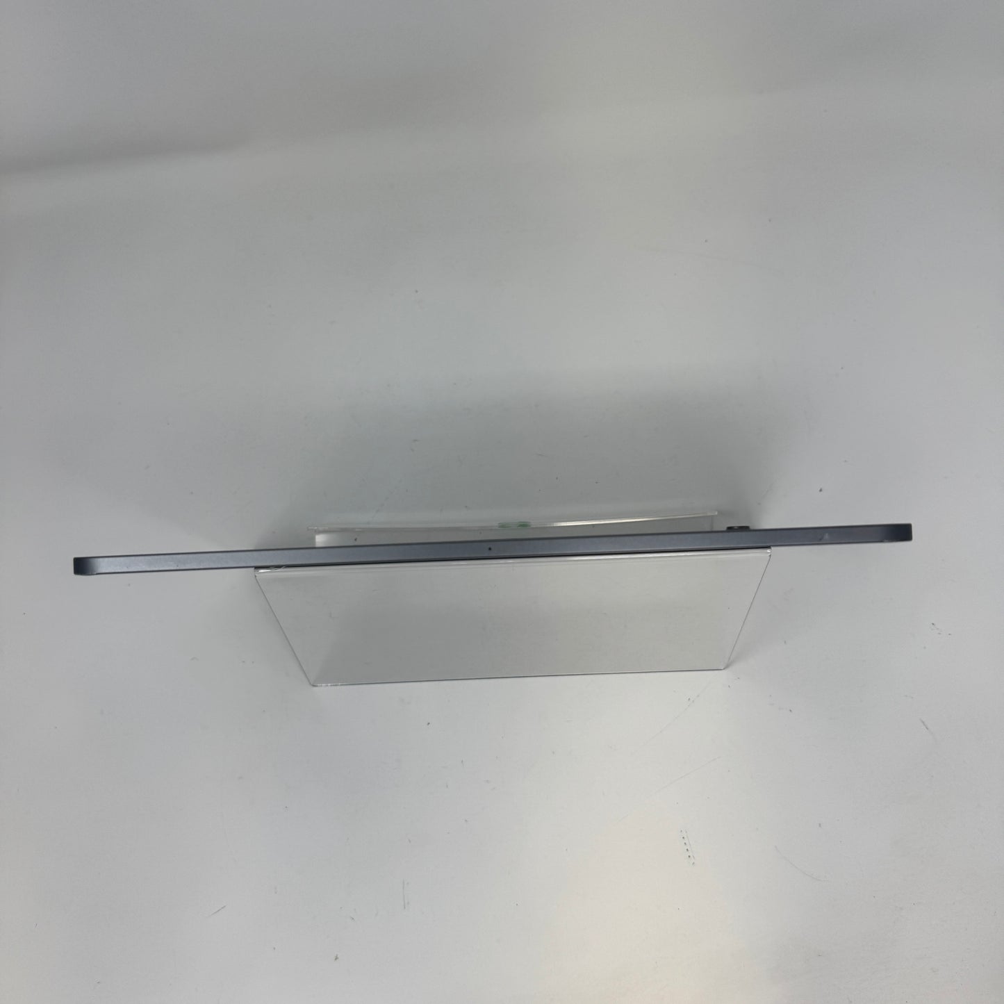 WiFi Only Apple iPad Pro 12.9" 3rd Gen 64GB Space gray MTEL2LL/A