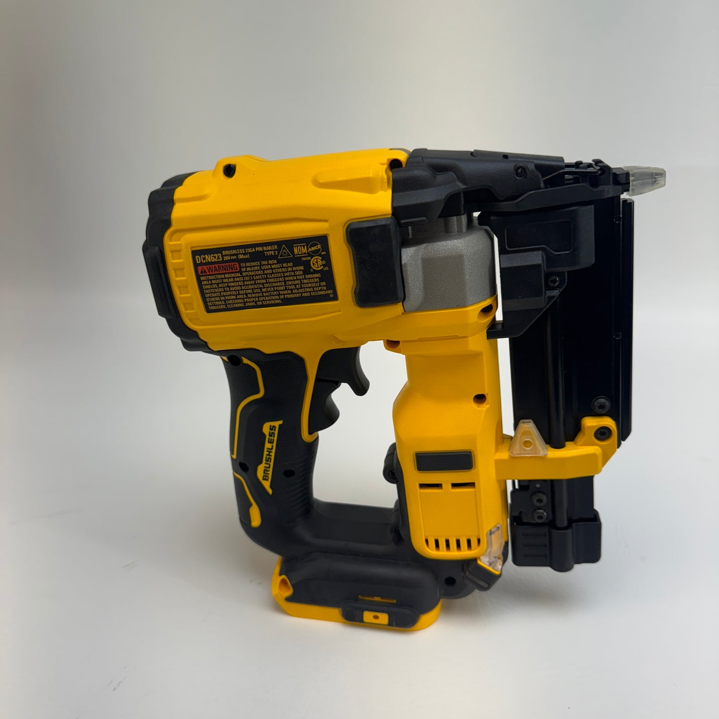 DeWalt DCN623 20V MAX 23GA Pin Nail