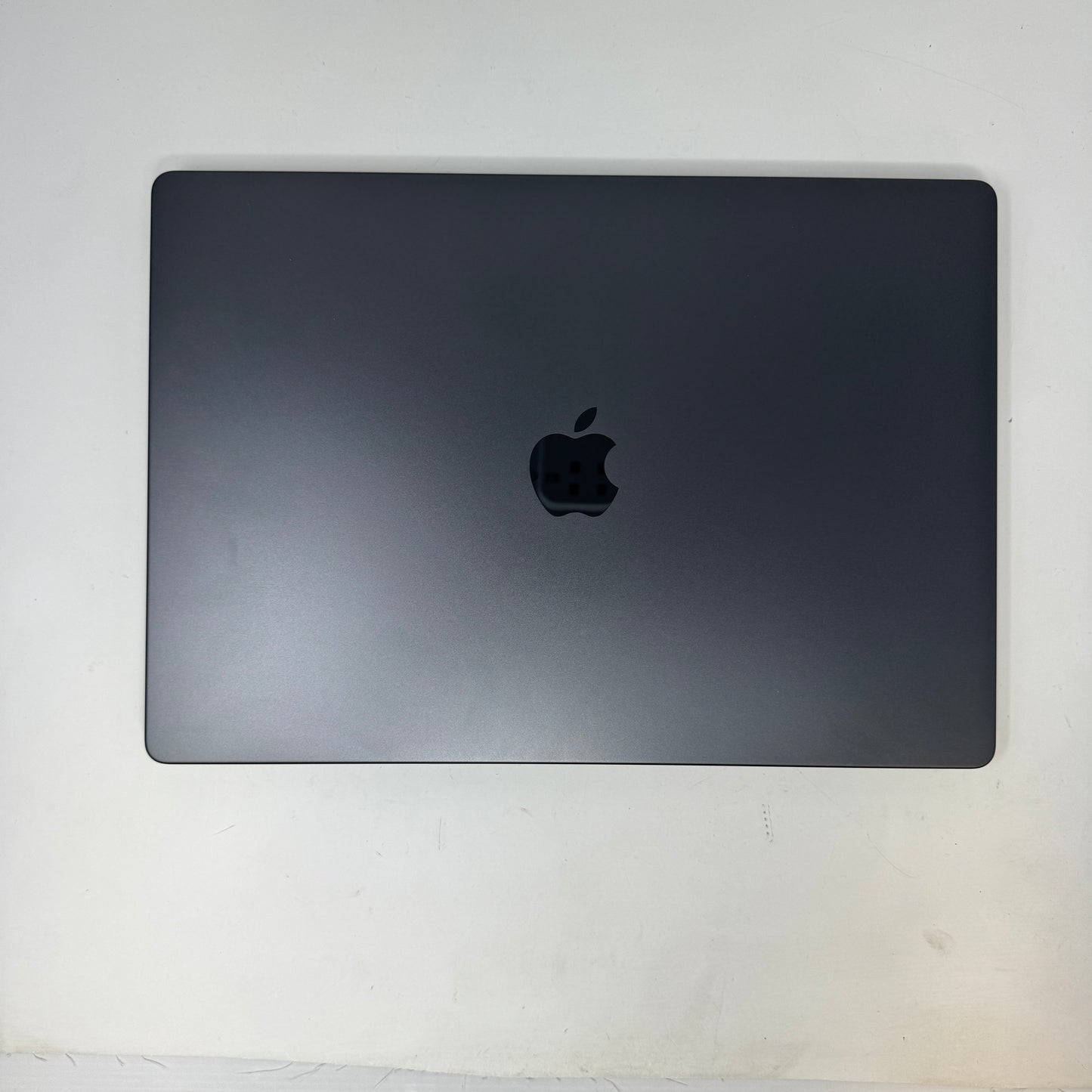 2023 Apple MacBook Pro 16" M3 Pro 18C GPU 4.0GHz 36GB RAM 512GB SSD 5RW23LL/A