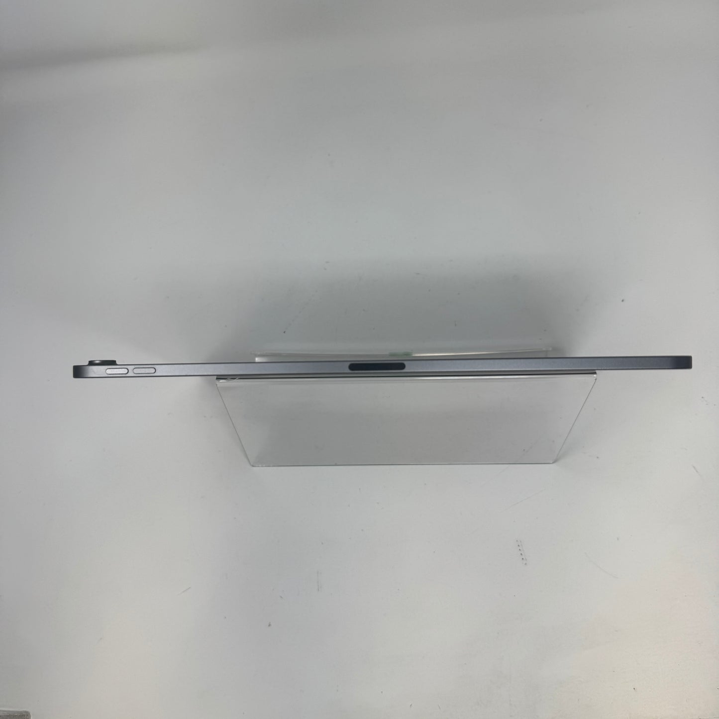 WiFi Only Apple iPad Pro 12.9" 3rd Gen 64GB Space gray MTEL2LL/A