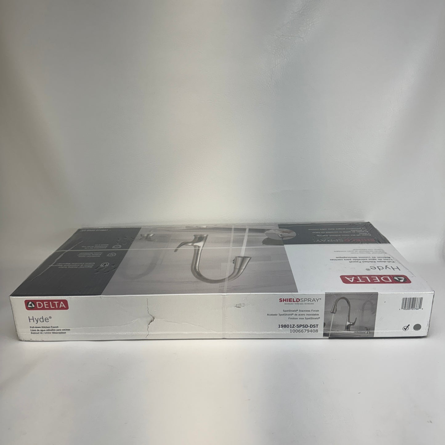 New Delta Hyde Pull-Down Kitchen Faucet Faucet 19801Z-SPSD-DST