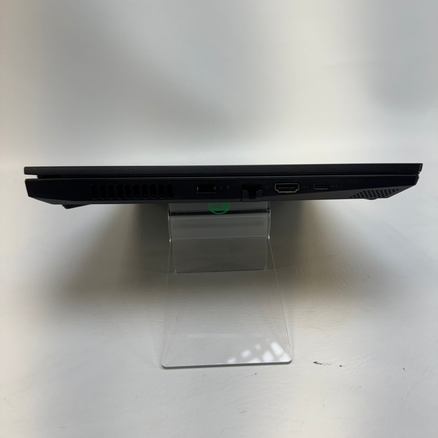 Lenovo IdeaPad GAMING 3 15.6" Ryzen 5 5600H 3.3GHz 16GB RAM 256GB SSD