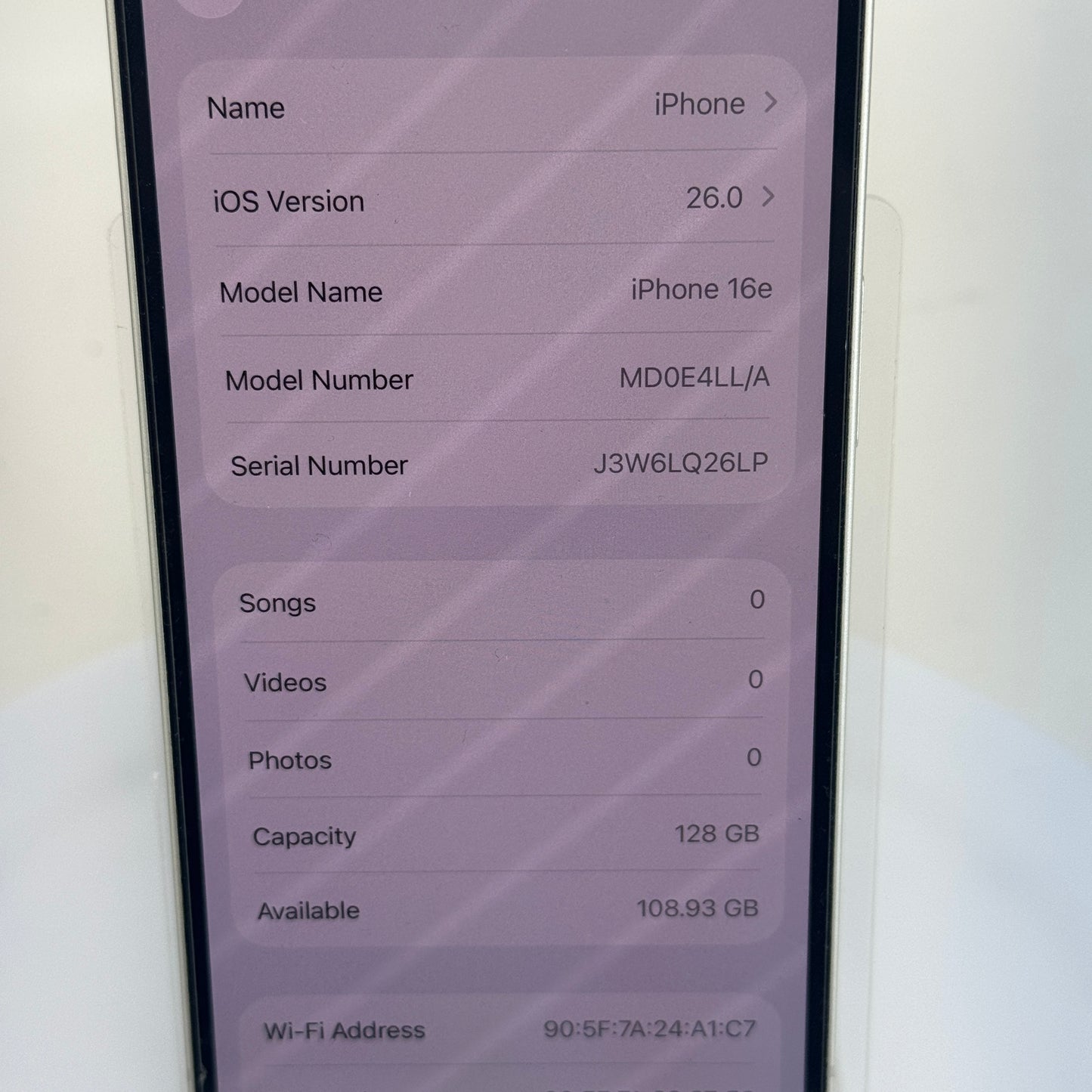 Unlocked Apple iPhone 16e 128GB White MD0E4LL/A