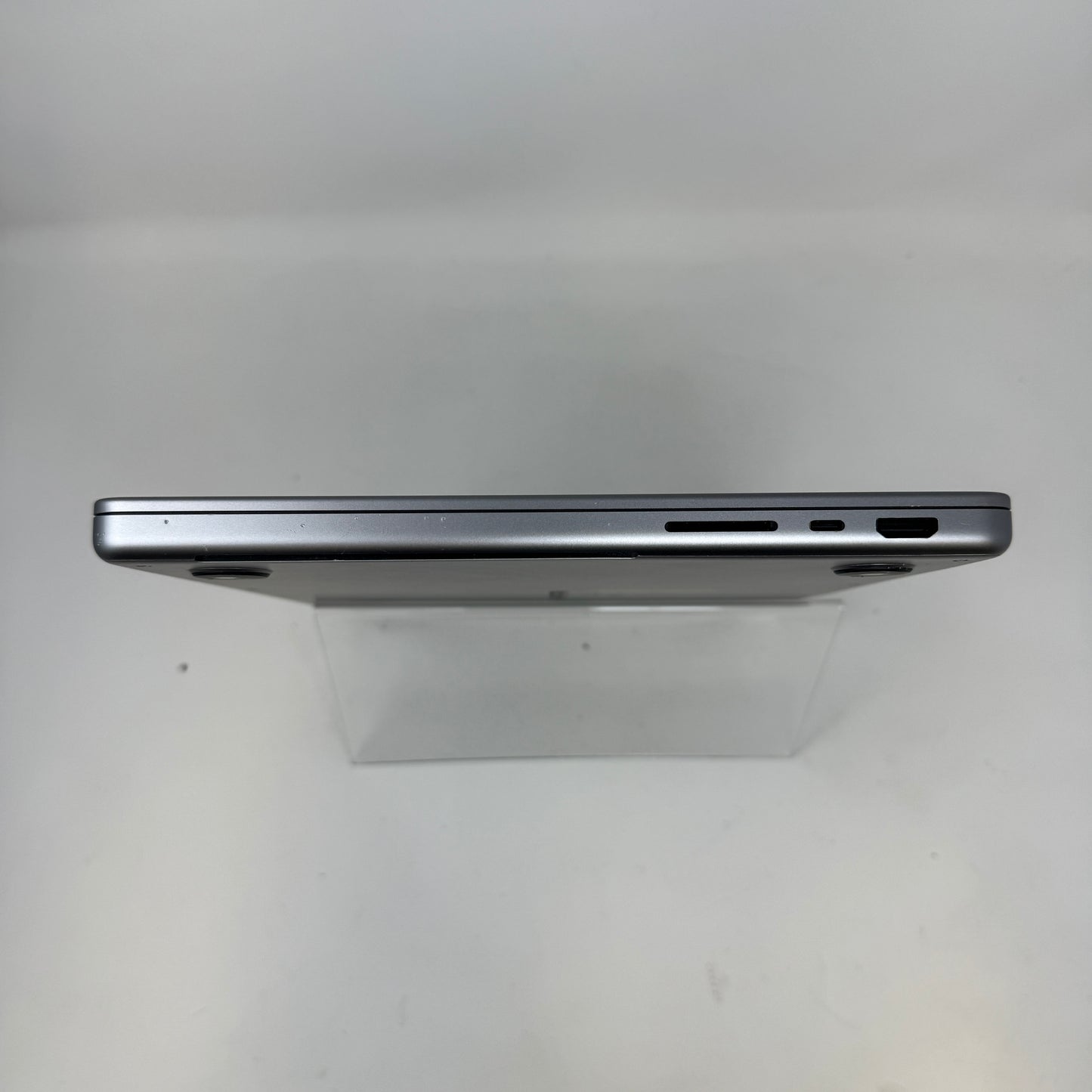 2021 Apple MacBook Pro 14" M1 10 3.2GHz 32GB RAM 1TB SSD Z15H00105LL/A