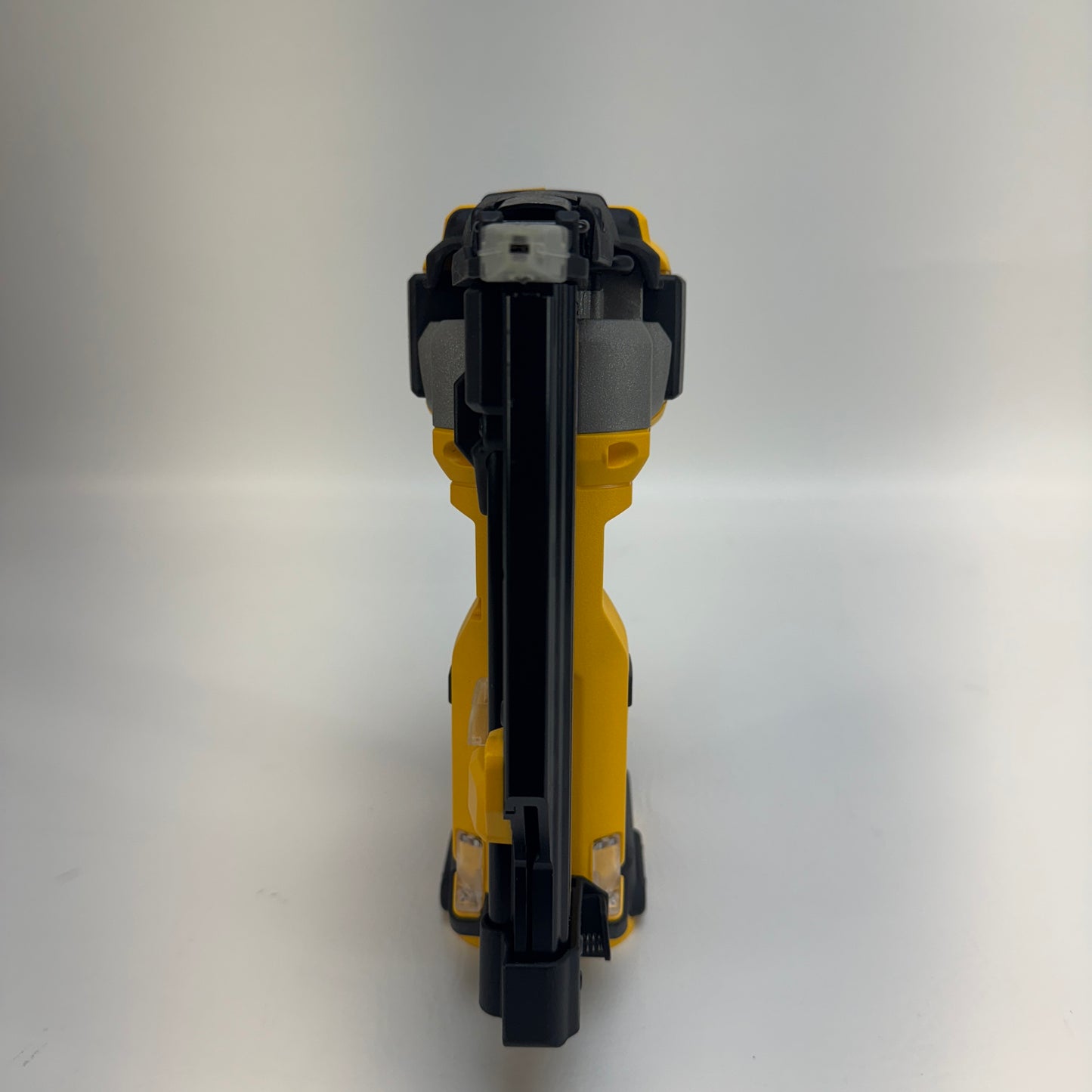 DeWalt DCN623 20V MAX 23GA Pin Nail