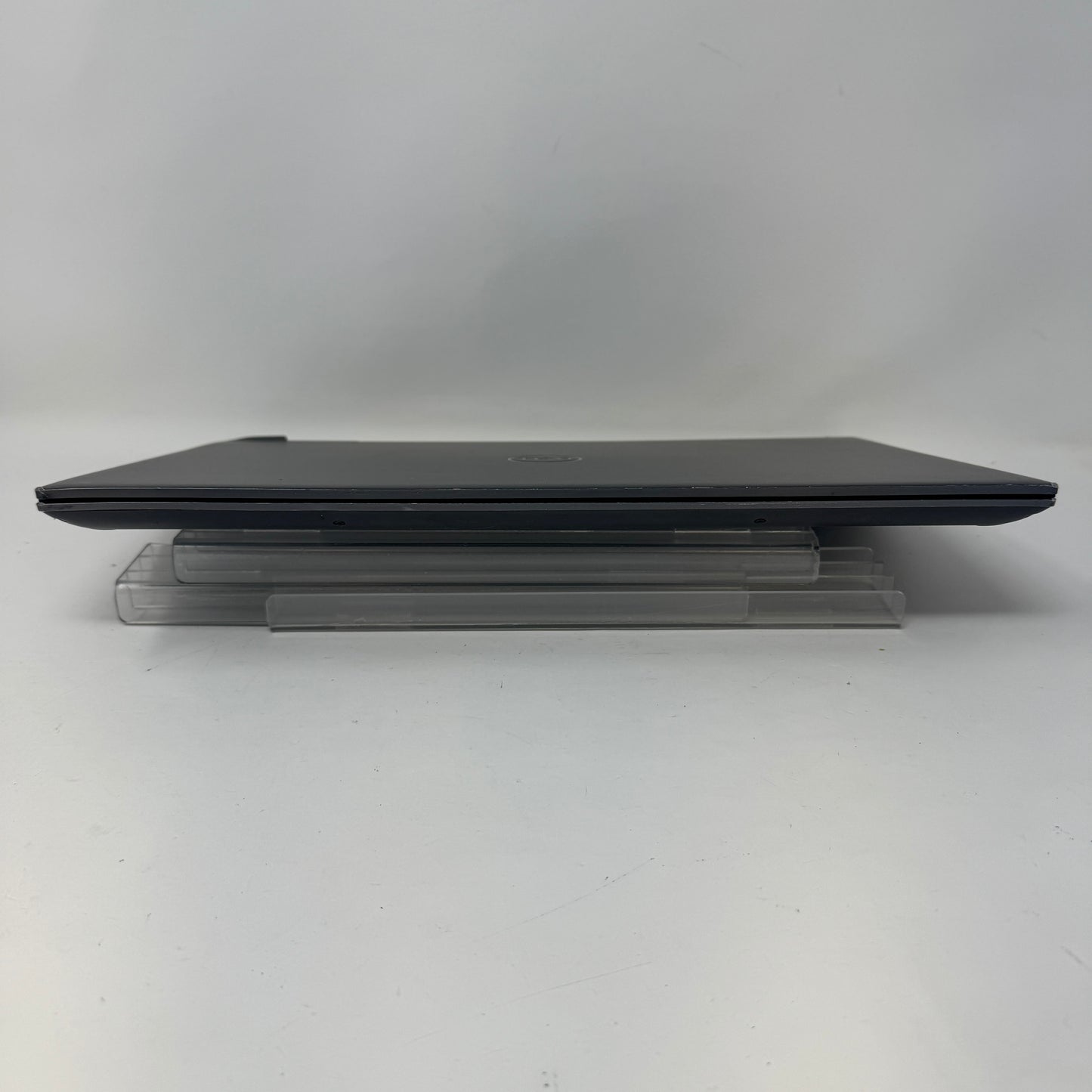 Broken Dell Inspiron 7506 15.6" i7-1165G7 2.8GHz 16GB RAM 1TB Bent Frame