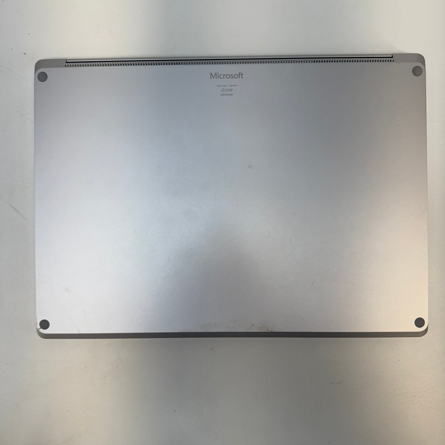 Microsoft Surface Laptop 4 1953 15" Ryzen 7 Microsoft Surface Edition 2.0GHz 8GB