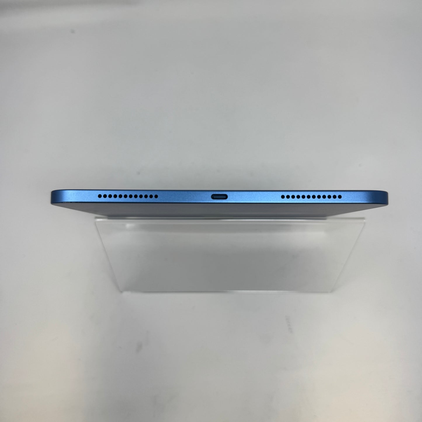 WiFi Only Apple iPad 11" (A16) 128GB Blue MD4A4LL/A