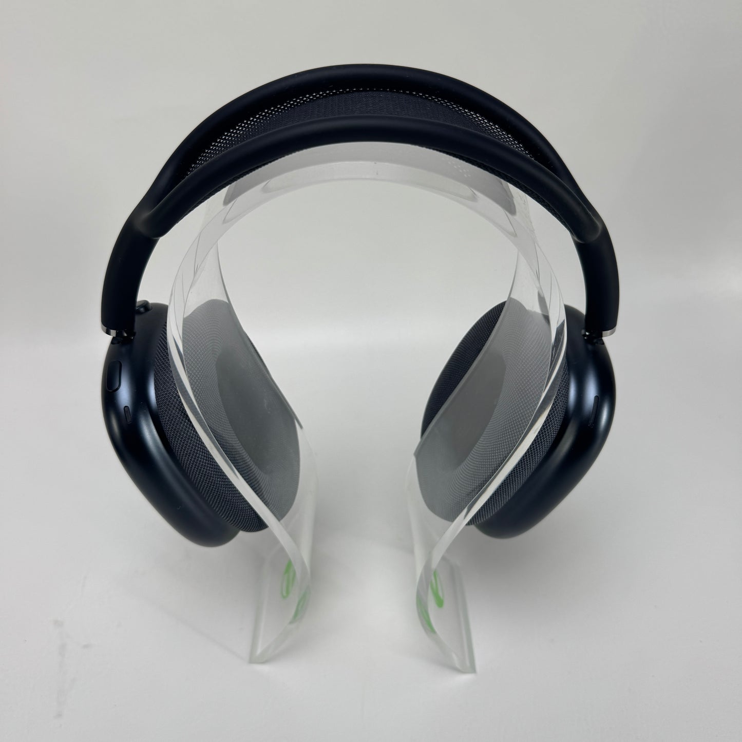 Apple AirPods Max Wireless Over-Ear Headphones Midnight MWW43AM/A