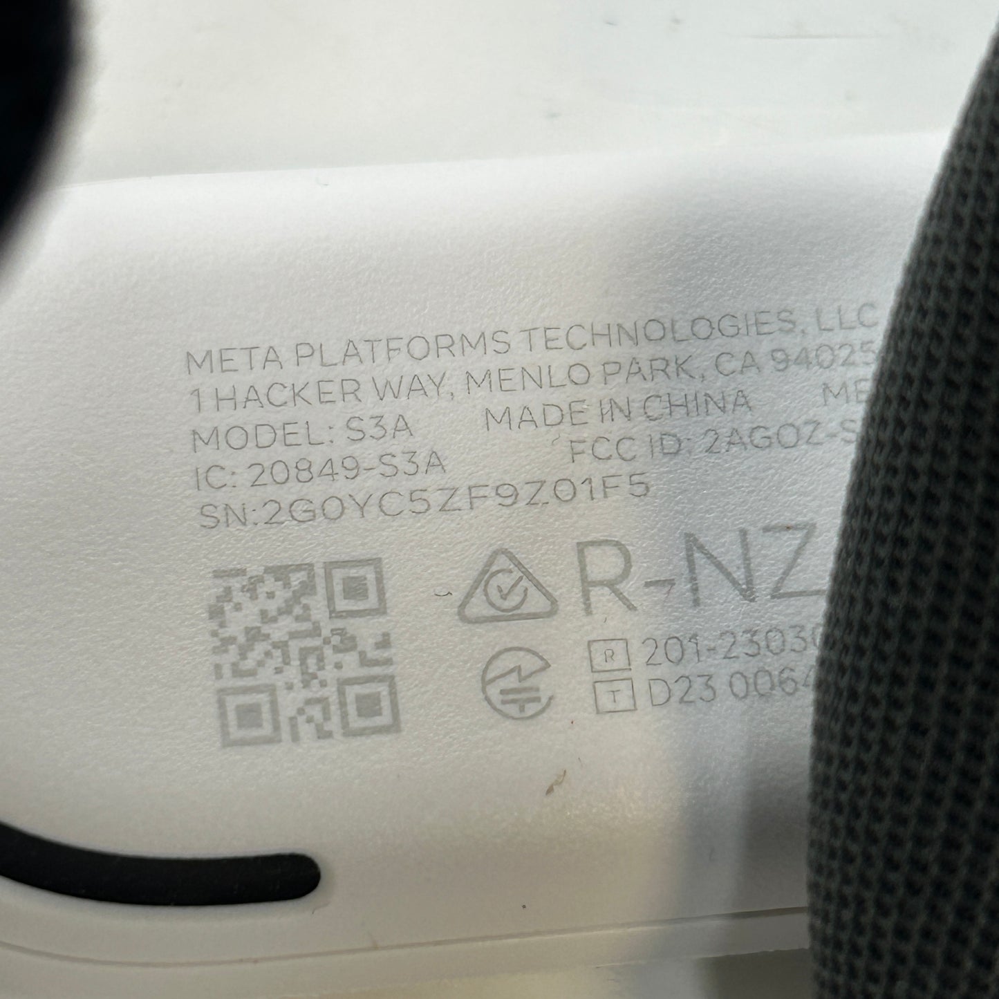 Meta Quest 3 512GB Standalone All-in-One VR Headset S3A