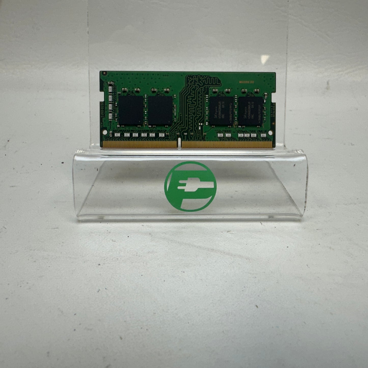 SK Hynix 1Rx8PC43200AASA211 16GB (1x16GB) RAM DDR4 3200MHz HMAA2GS6AJR8N-XNNOAC2041