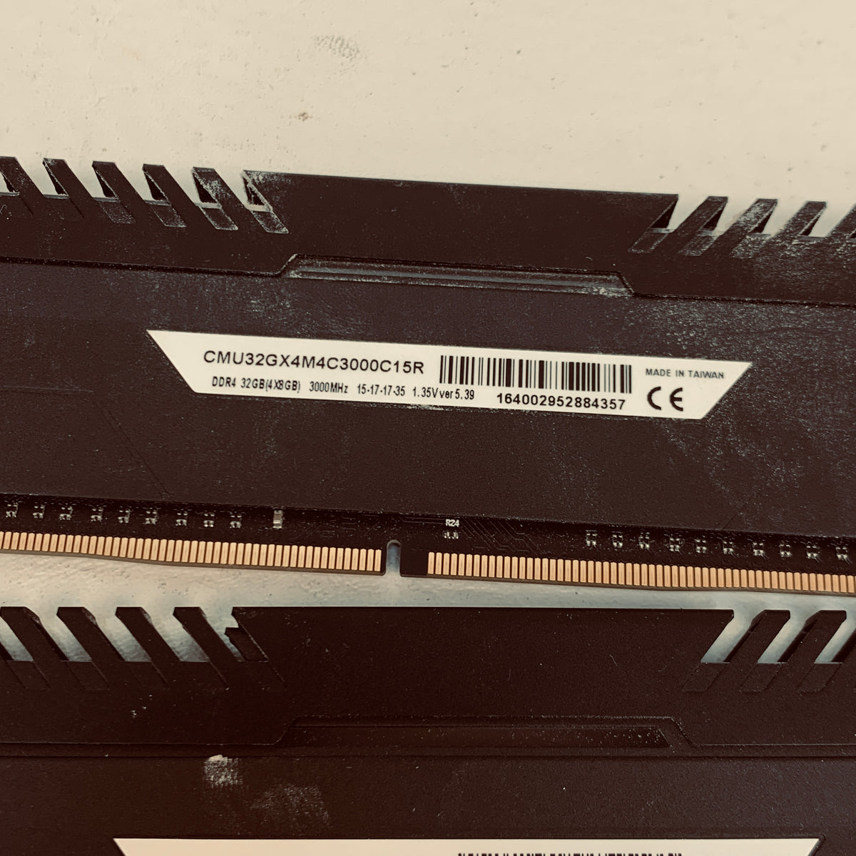 Corsair Vengeance LED 32GB (4x8GB) RAM DDR4 3000MHz