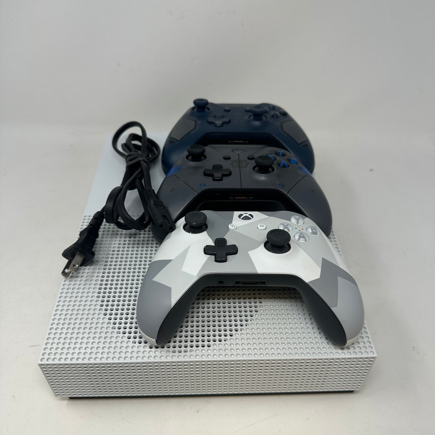 Microsoft Xbox One S 500GB Console Gaming System White 1681