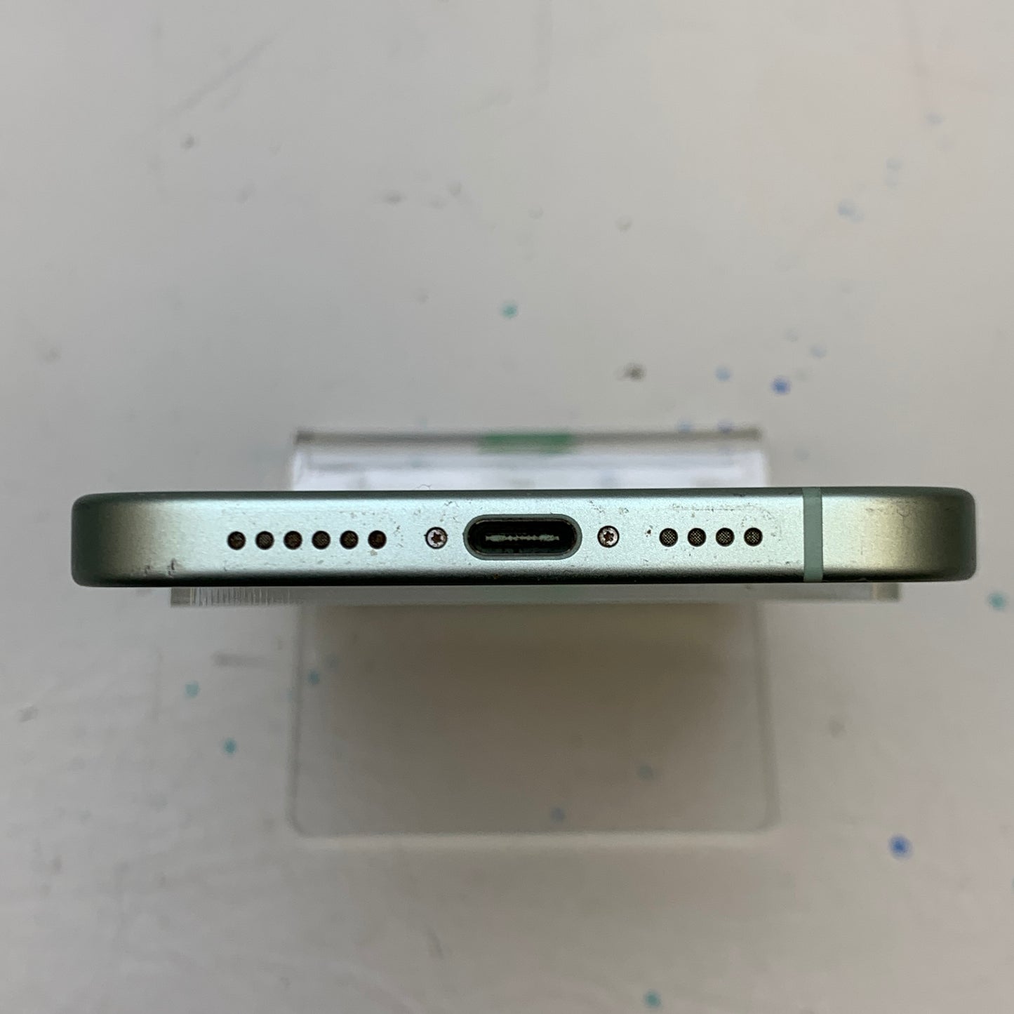 Factory Unlocked Apple iPhone 15 Plus 128GB Green MTXW3LL/A