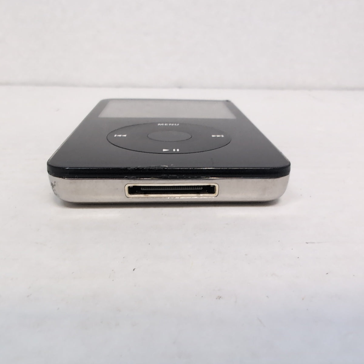 Apple iPod 5.5 Generation 30GB Black Classic MP3 Music Player MA146LL/A