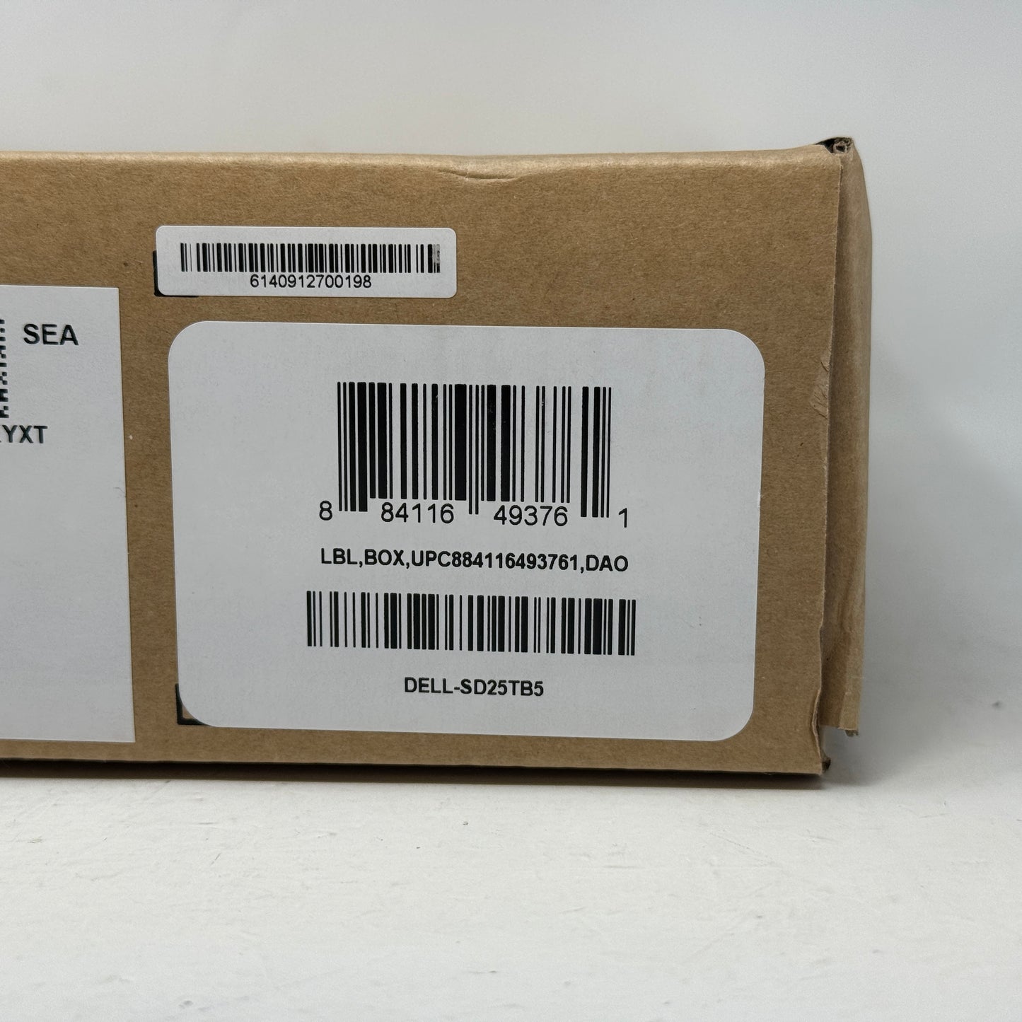 New Dell SD25TB5 330W Pro Docking Station Black