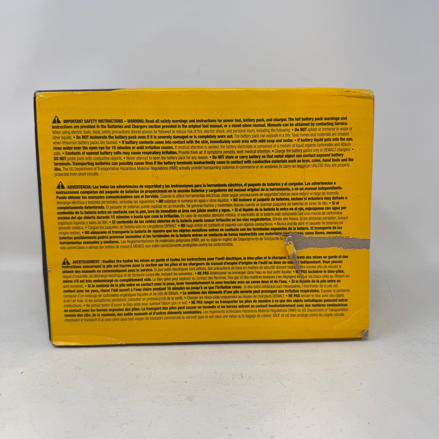 New Dewalt 20V Lithium-Ion Battery & Charger Kit DCB2108-2C