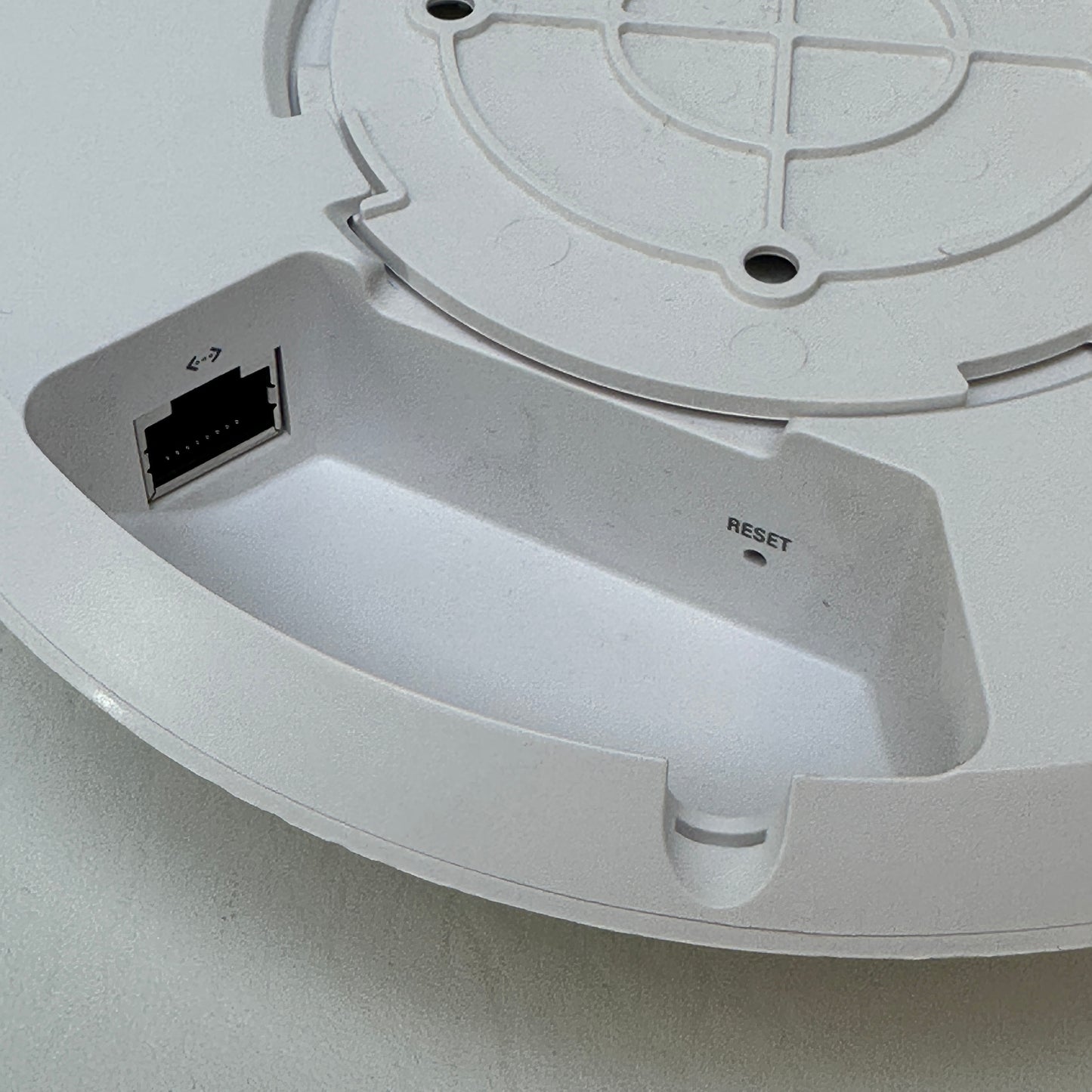 Ubiquiti Networks 802.3af PoE Long Range Access Point UAP-AC-LR