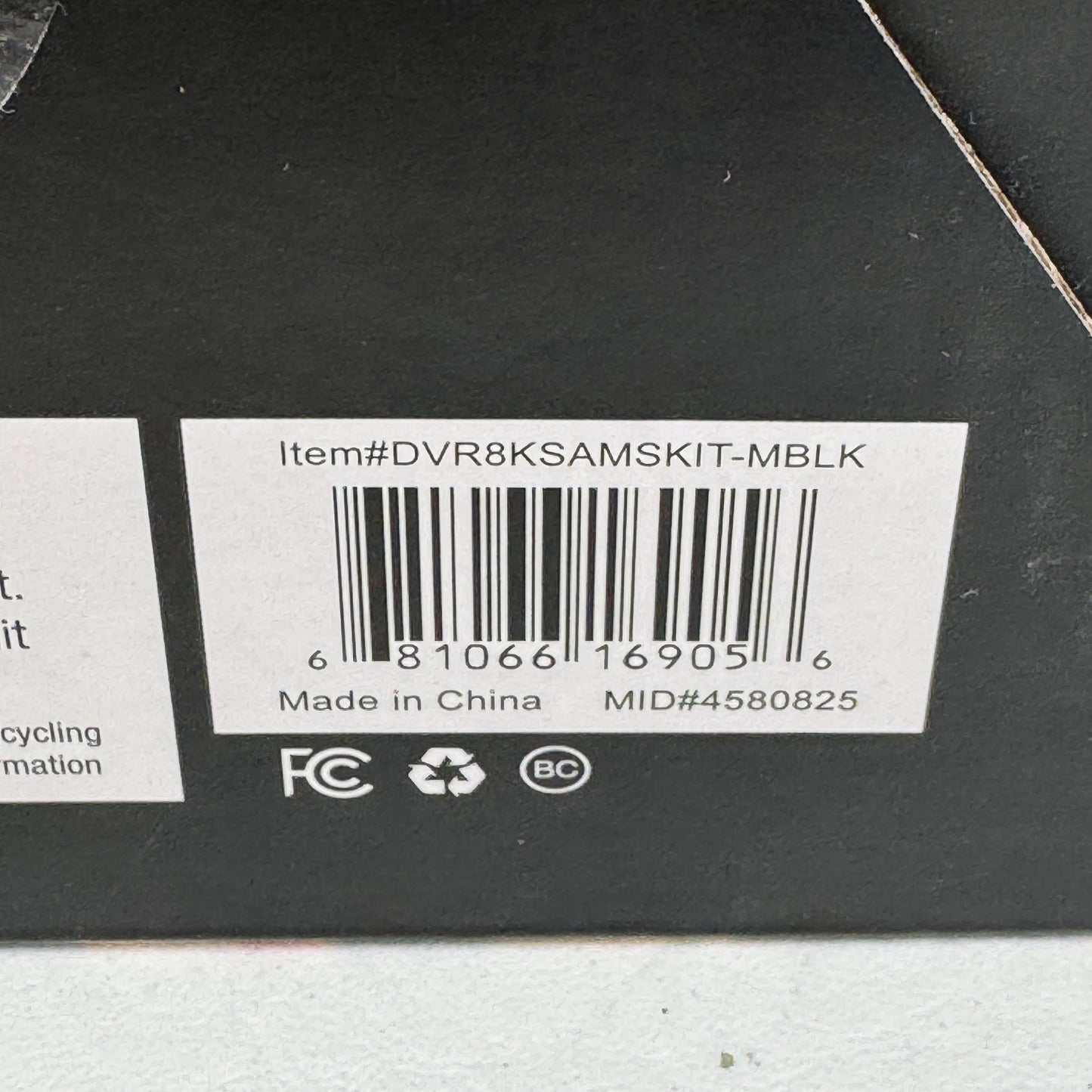 New Vivitar 8K Ultra HD 18x Zoom Digital Camcorder Kit DVR8KSAMSKIT