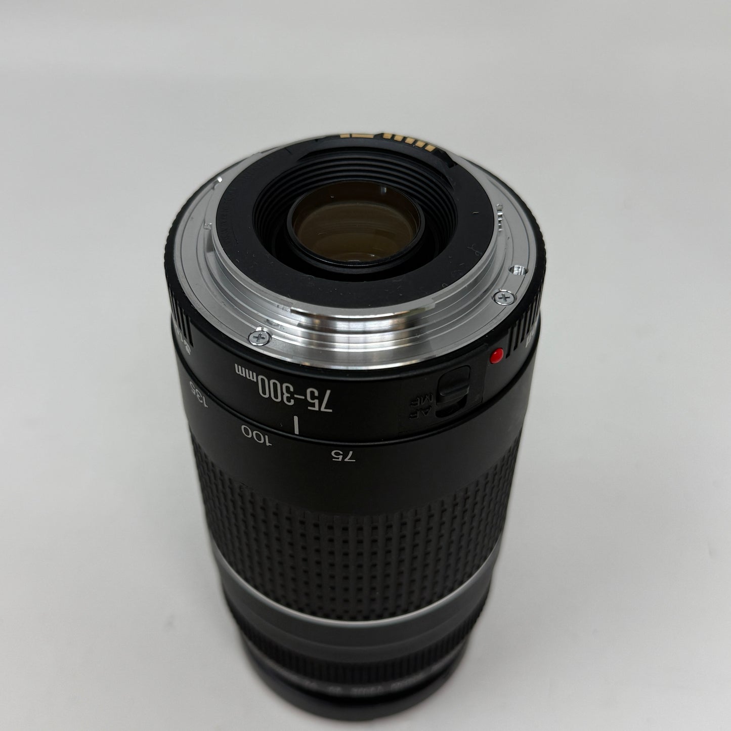 Canon EF 75-300mm f/1:4-5.6 III Telephoto Zoom Lens