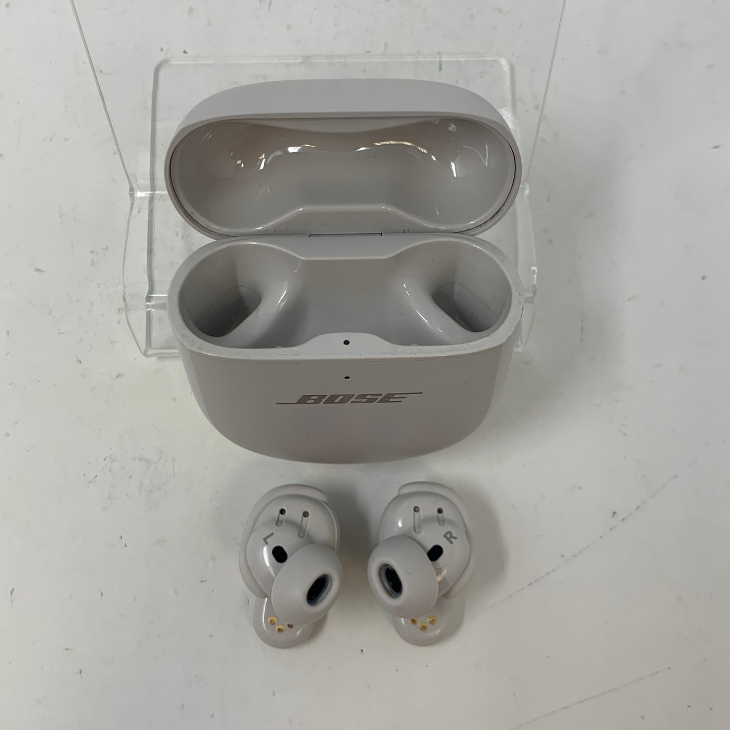Bose QuietComfort Ultra Earbuds In-Ear Wireless Bluetooth Headphones White Smoke