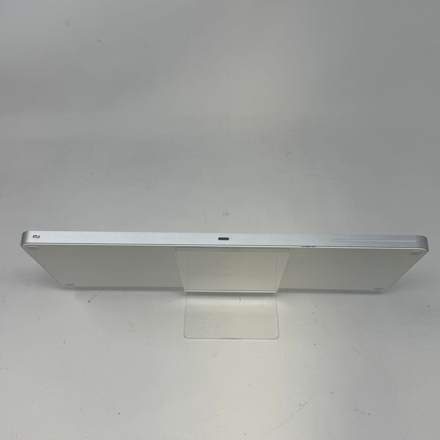 Apple Magic Smart Wireless Keyboard A2450 Silver