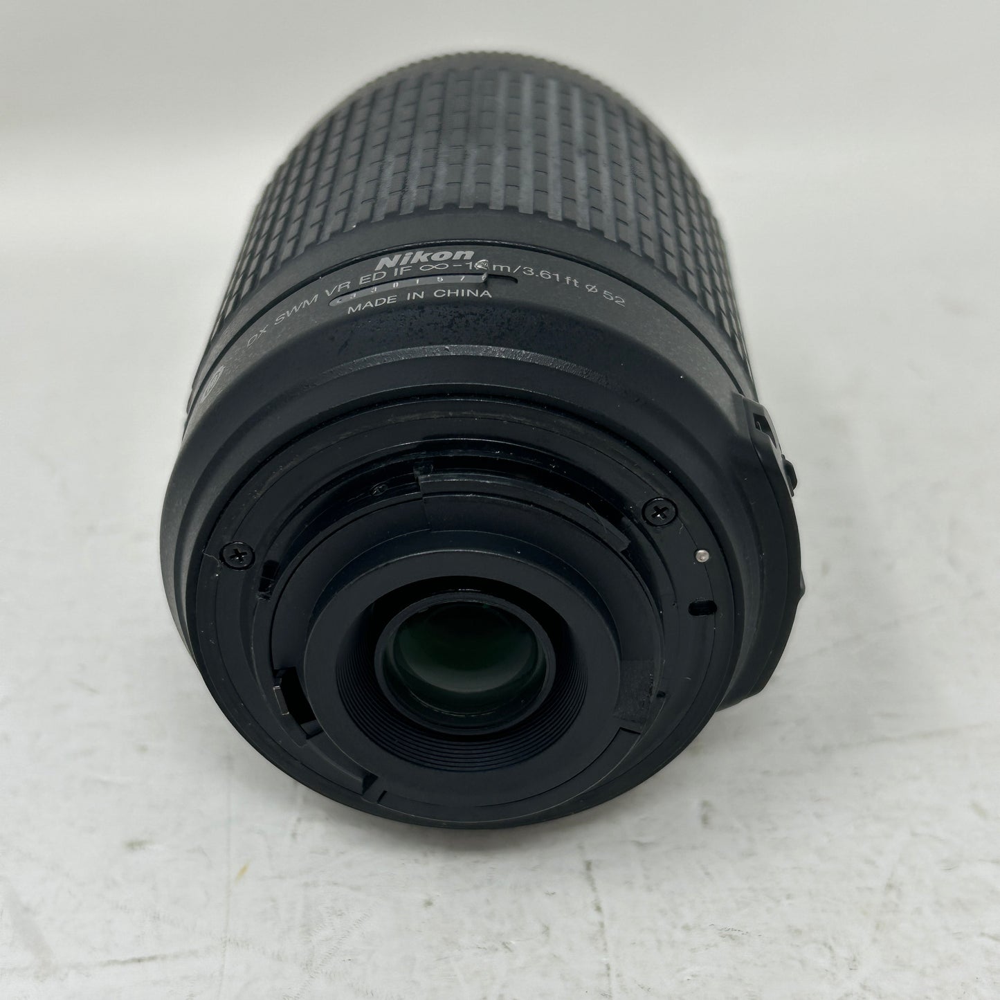 Nikon AF-S DX NIKKOR 55-200mm f/4-5.6 G ED Telephoto Zoom Lens