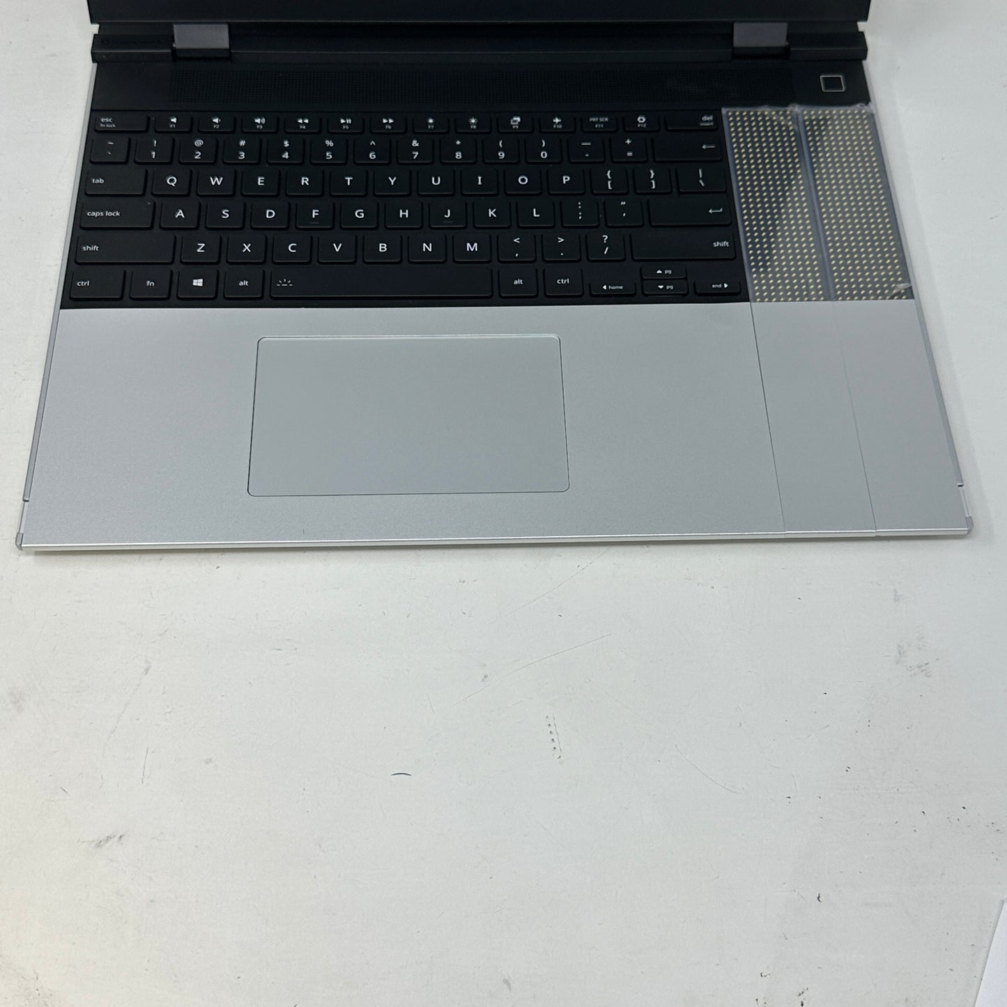 Framework Laptop 6 FRVR132 13.5" Ryzen 7 7840HS 3.8GHz 32GB RAM 1TB SSD