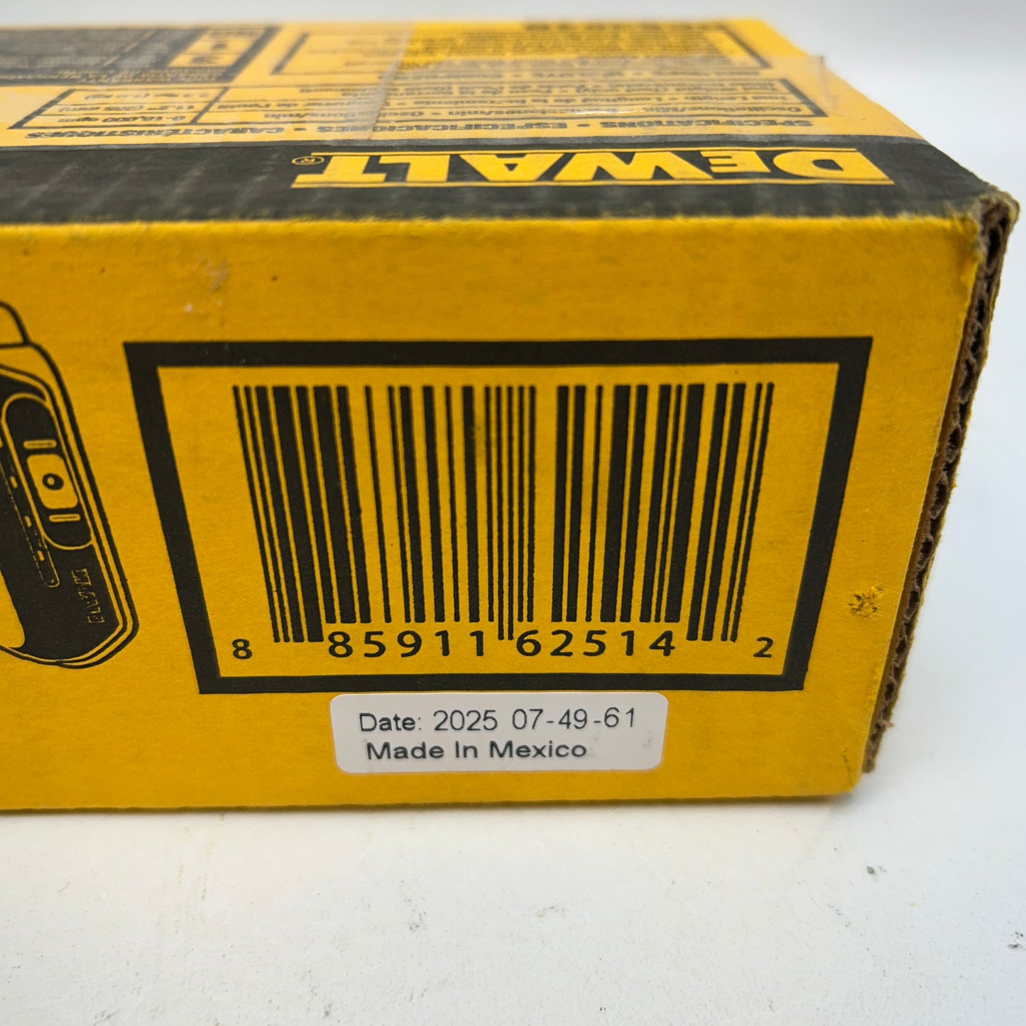 New DeWalt DCS354B 20V MAX ATOMIC Brushless Oscillating Multi-Tool