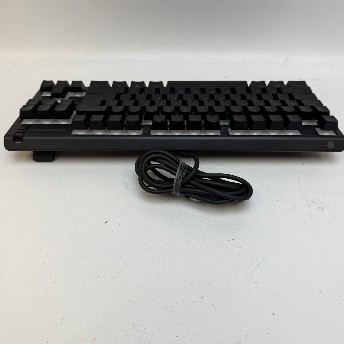 Steelseries Apex 3 TKL Wired Gaming Keyboard KB-00015