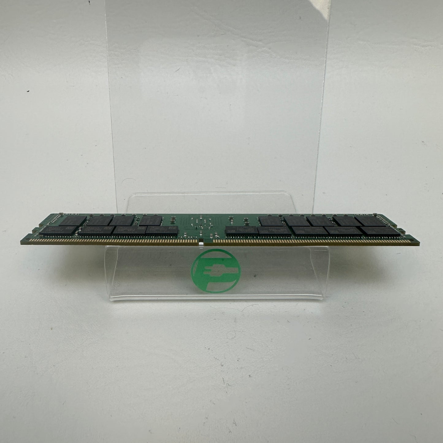 SK Hynix PC4-3200AA-RB2 32GB (1x32GB) RAM DDR4 3200MHz HMA84GR7DJR4N-XN