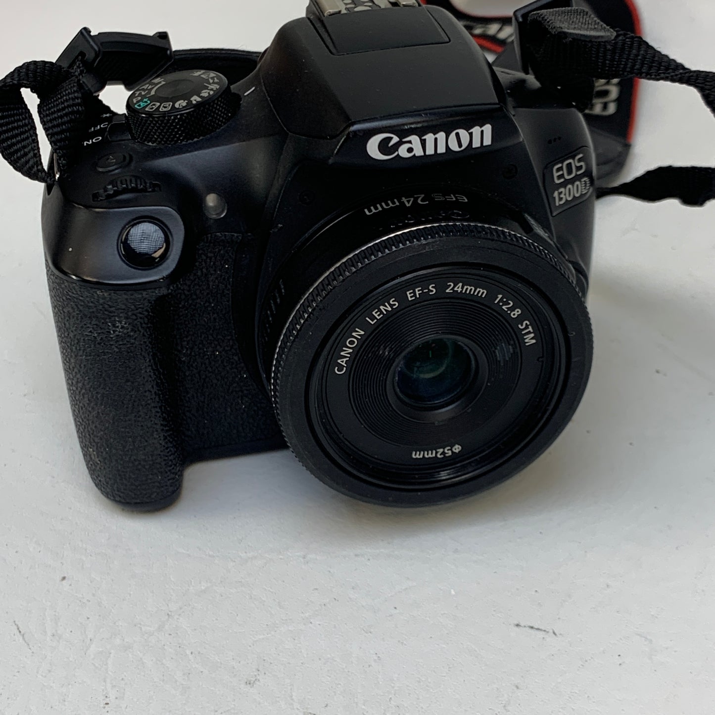 Canon EOS 1300D 18.0MP Digital SLR DSLR Camera w/Canon EF-S 24mm 1:2.8 STM Prime Lens