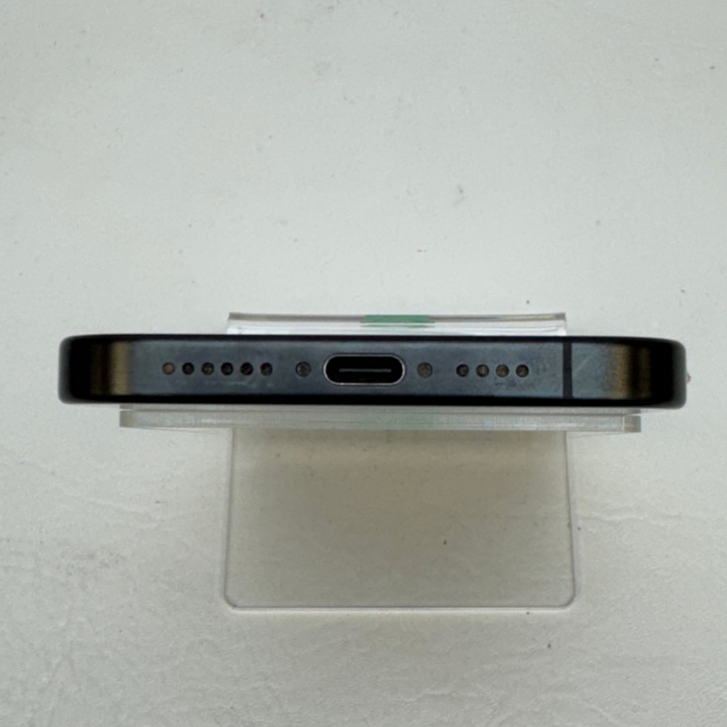 Factory Unlocked Apple iPhone 15 Pro Max 1TB Black Titanium MU6F3LL/A