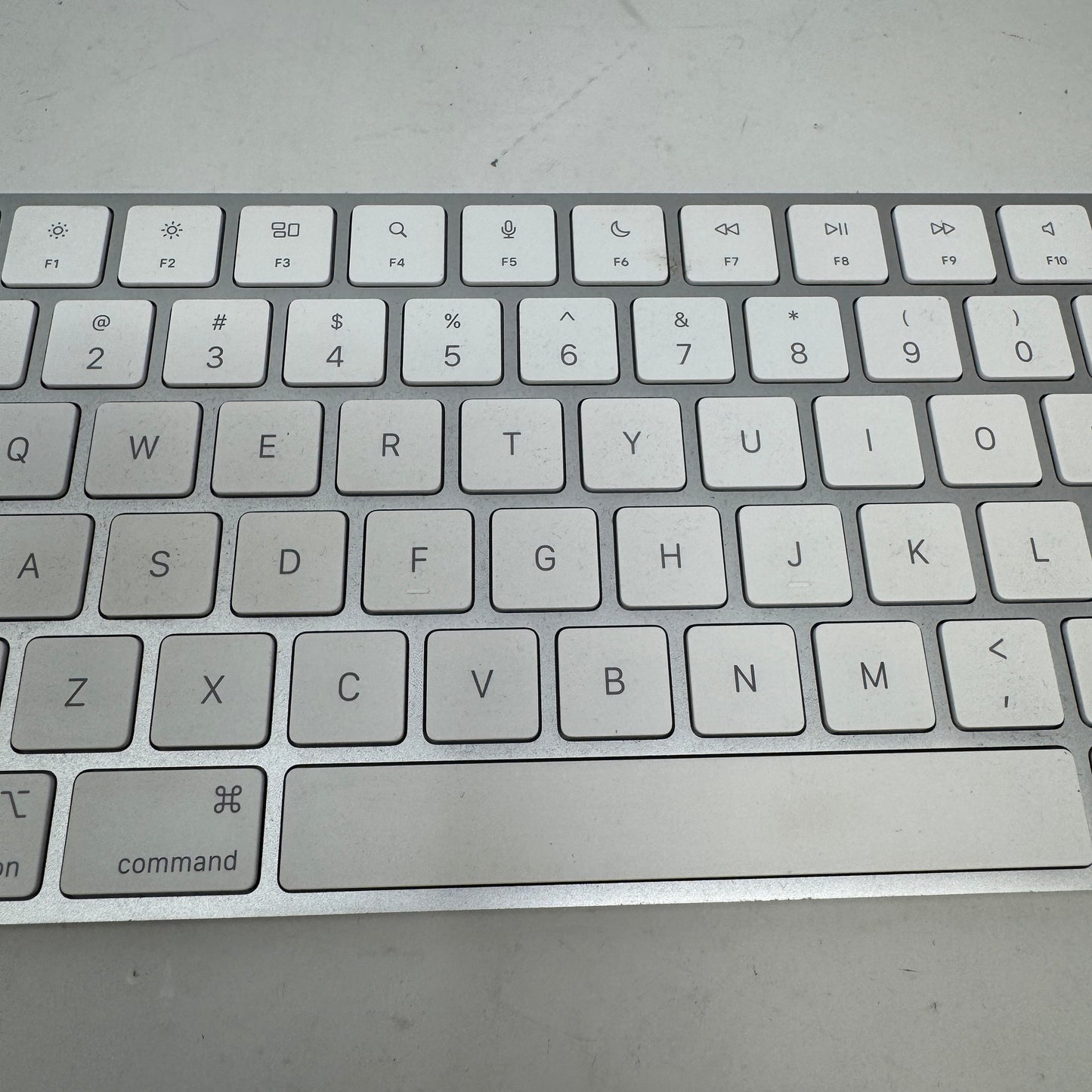 Apple Magic Keyboard 2 with Touch ID and Numeric Keypad A2520 White
