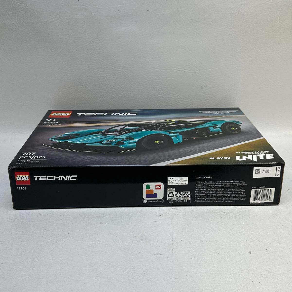 New LEGO Aston Martin Valkyrie 42208 TECHNIC Vehicles 707pcs