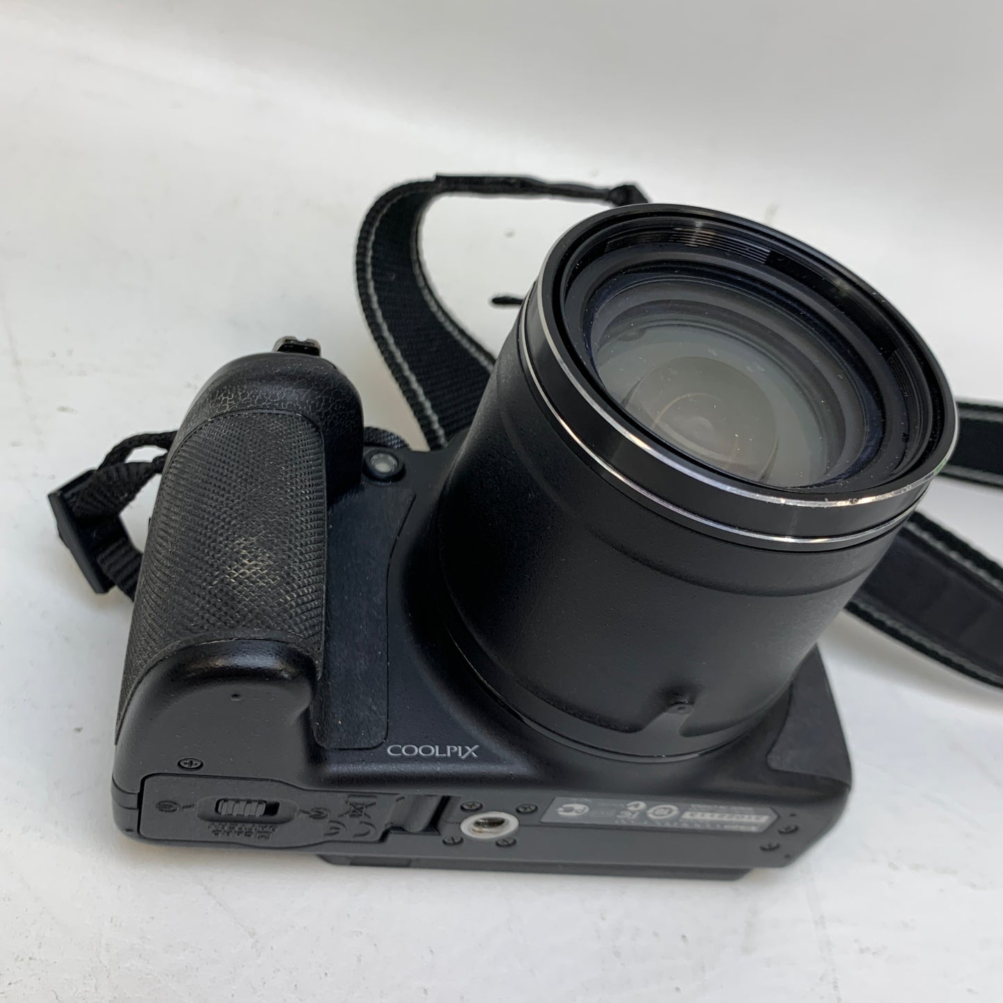 Nikon COOLPIX P520 18.1MP Digital Camera Black 42x Optical Zoom