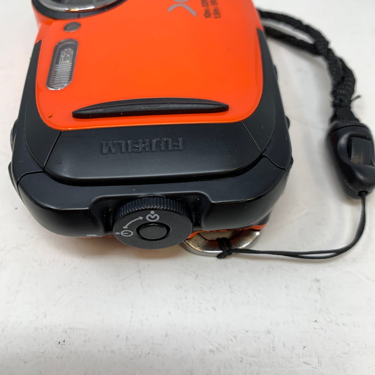 Fujifilm FinePix XP70 16.4MP Waterproof Compact Digital Camera Orange