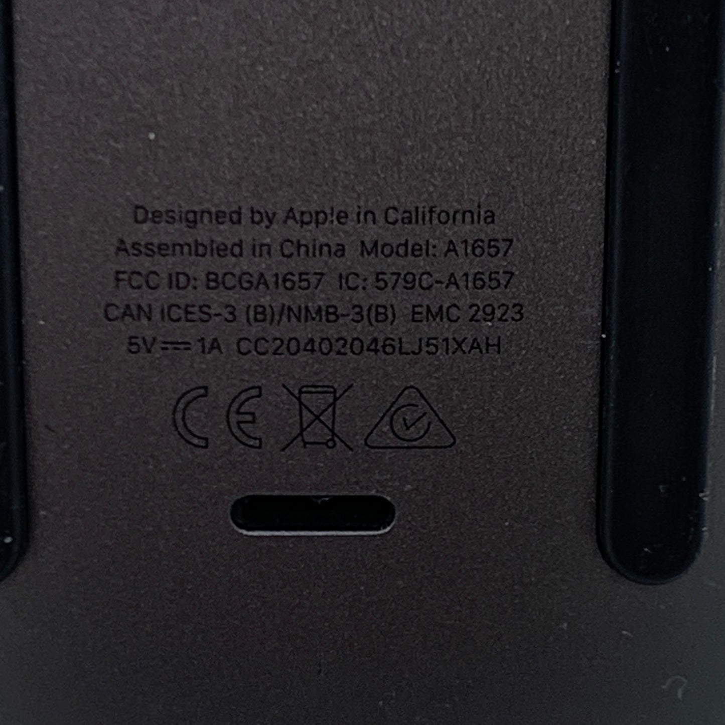 Apple Magic Mouse 2 Black A1657 Bluetooth Wireless Rechargeable