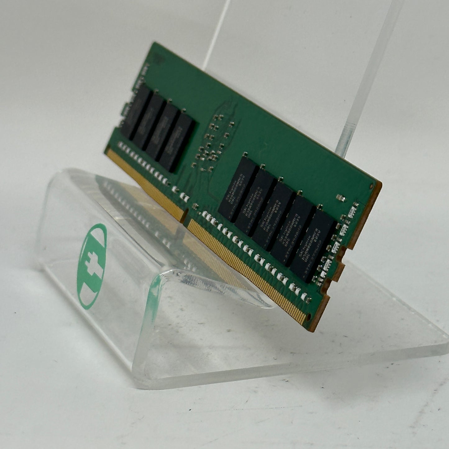 SK Hynix PC4-2400T-RE1 16GB (1x16GB) RAM DDR4 2400MHz HMA82GR7MFR8N