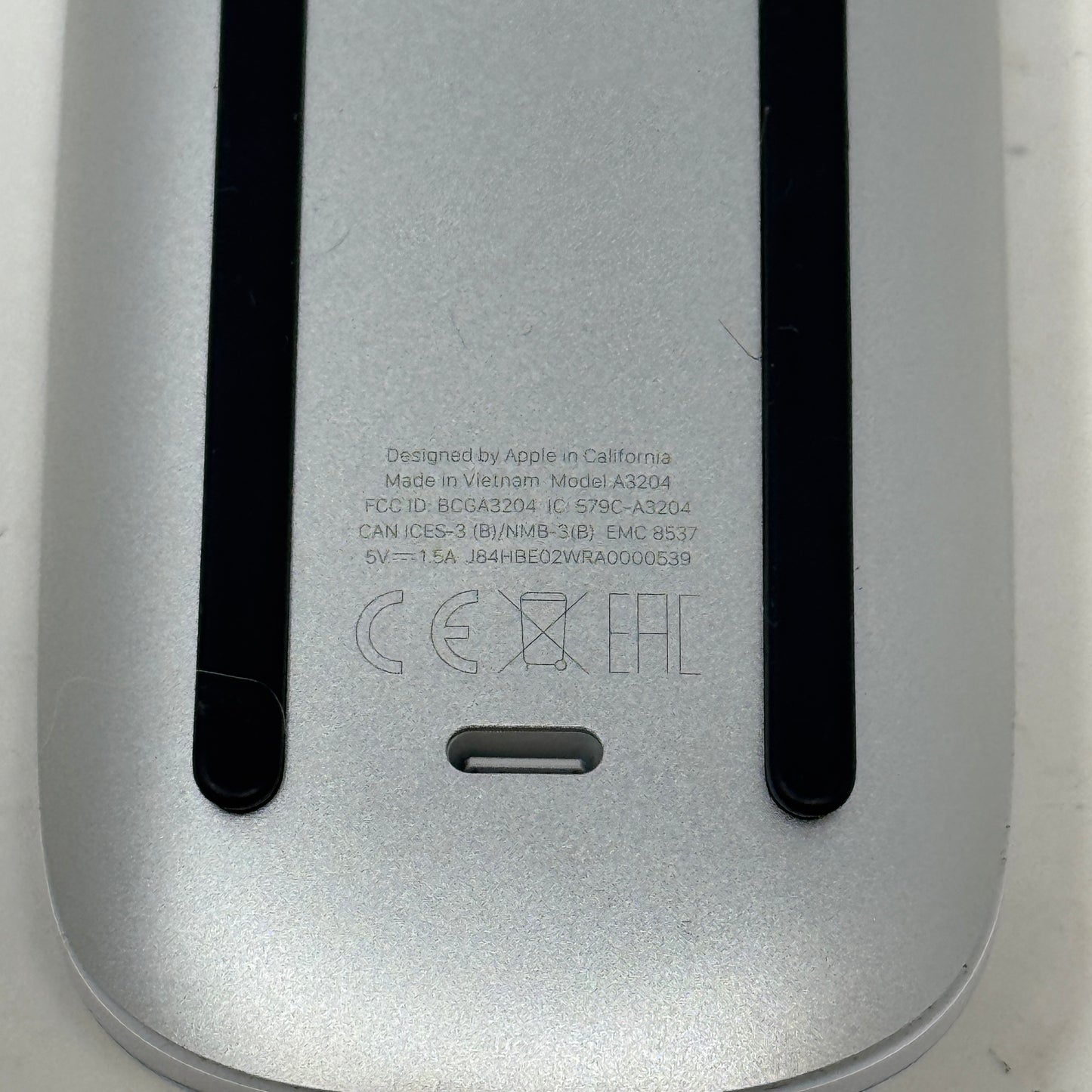 Apple Magic Mouse (USB-C) White - Model A3204 - Wireless & Multi-Touch