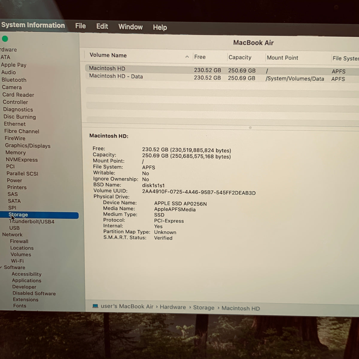 2020 Apple MacBook Air 13.3" i3 1.1GHz 8GB RAM 256GB SSD Gold MWTL2LL/A