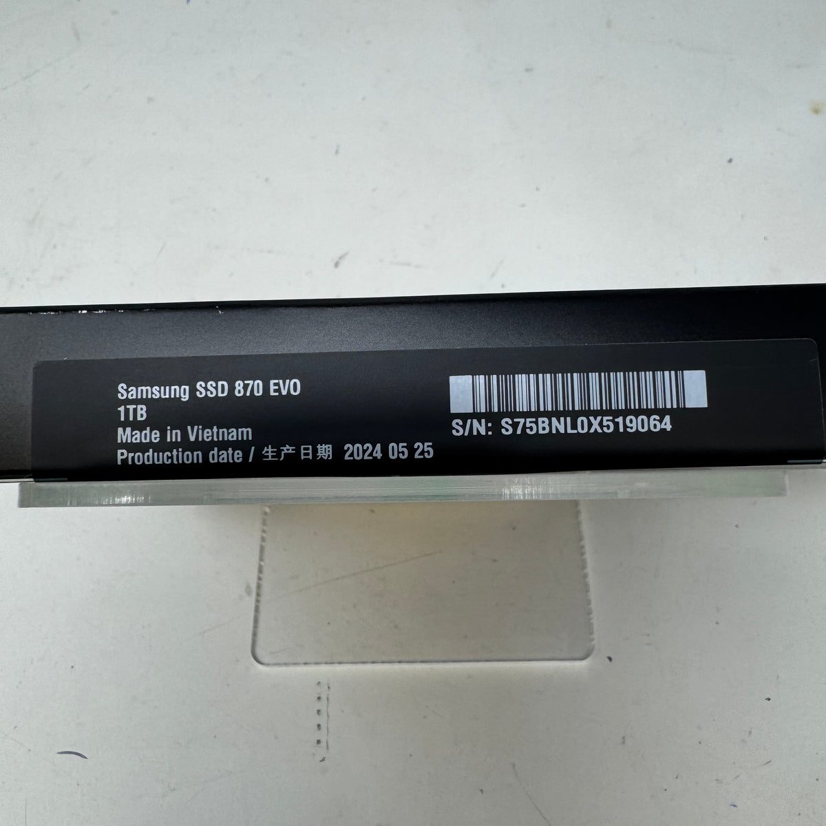 New Samsung 2.5" 870 EVO 1TB SATA III SSD B08QBJ2YMG